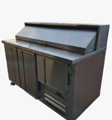 Barra Refigeración con azafatas